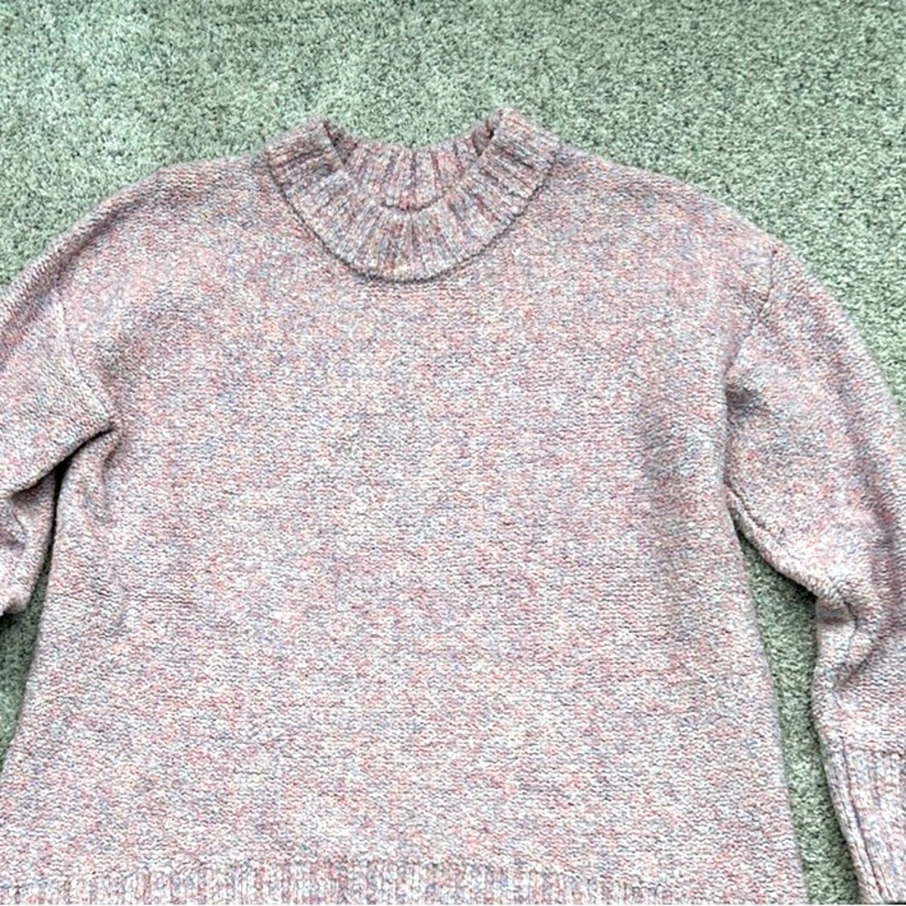 Old Navy Oversized Pullover Sweater - Picture 3 of 6